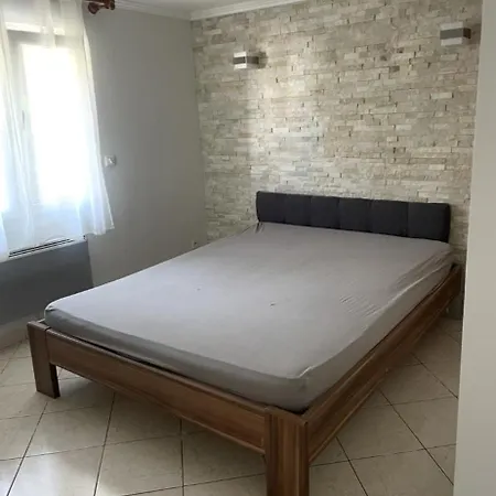 Location F2 Saisonnier Proche Cros De Daire